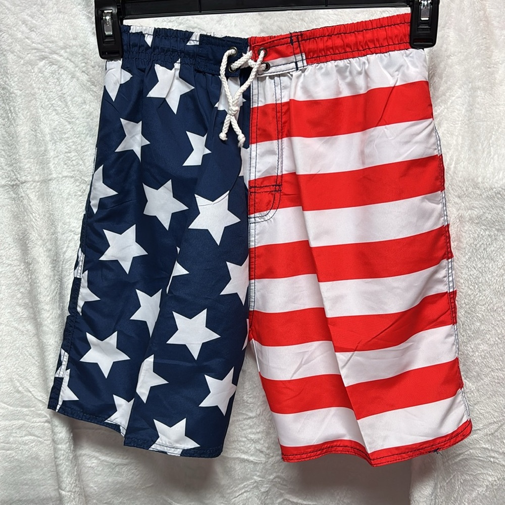 NWOT Quad Seven American Flag Swim Trunks. Sz L (12-14)